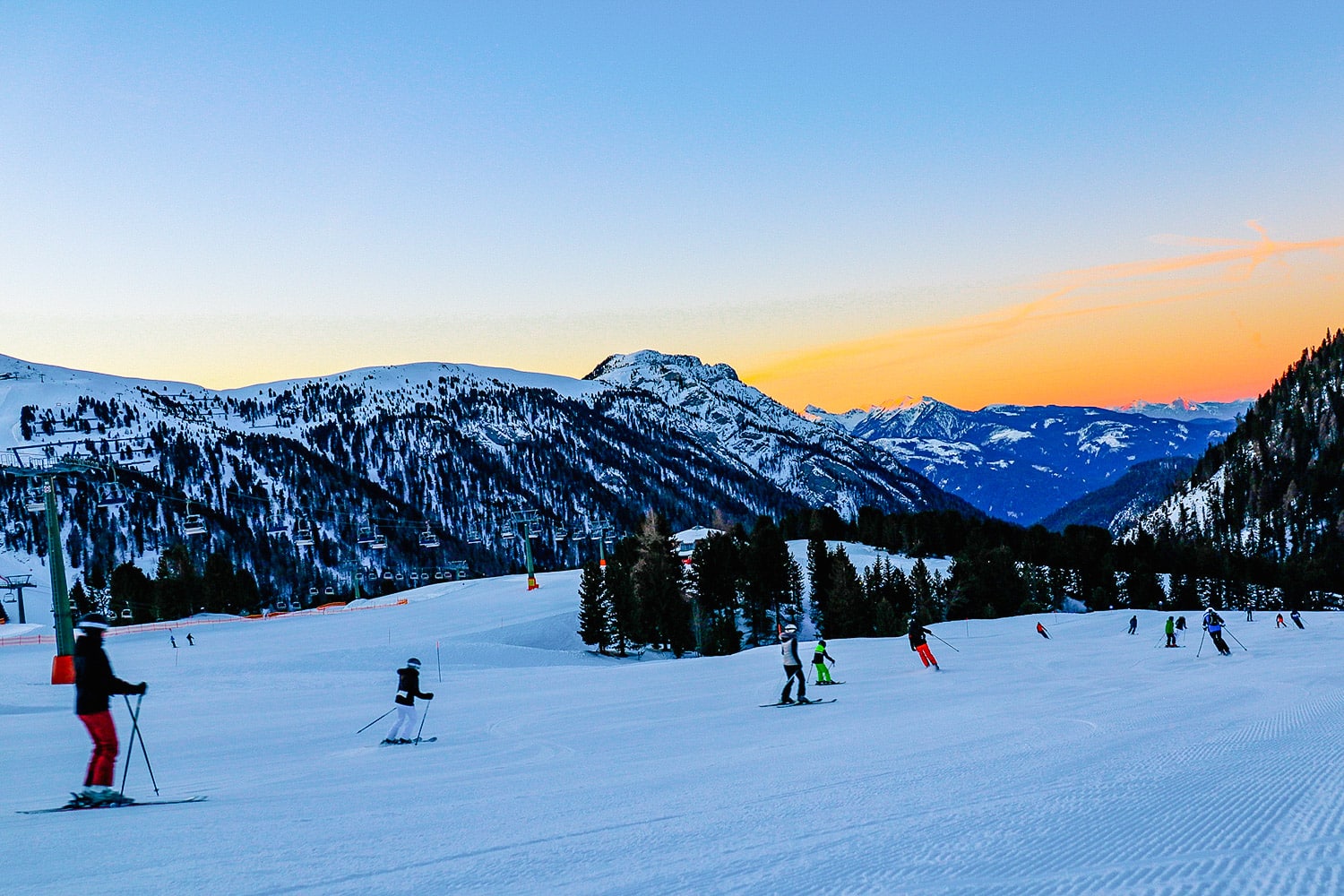 Wie ein Traum: Early Morning Skiing | Hotel Ganischgerhof – Dolomiten