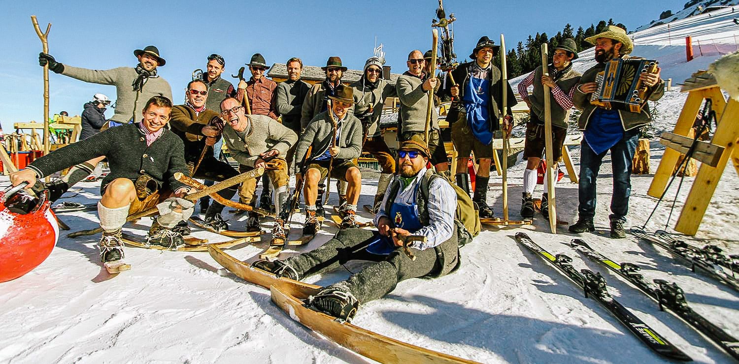 Boards that mean the world - Historic skiing in Obereggen | Ganischgerhof