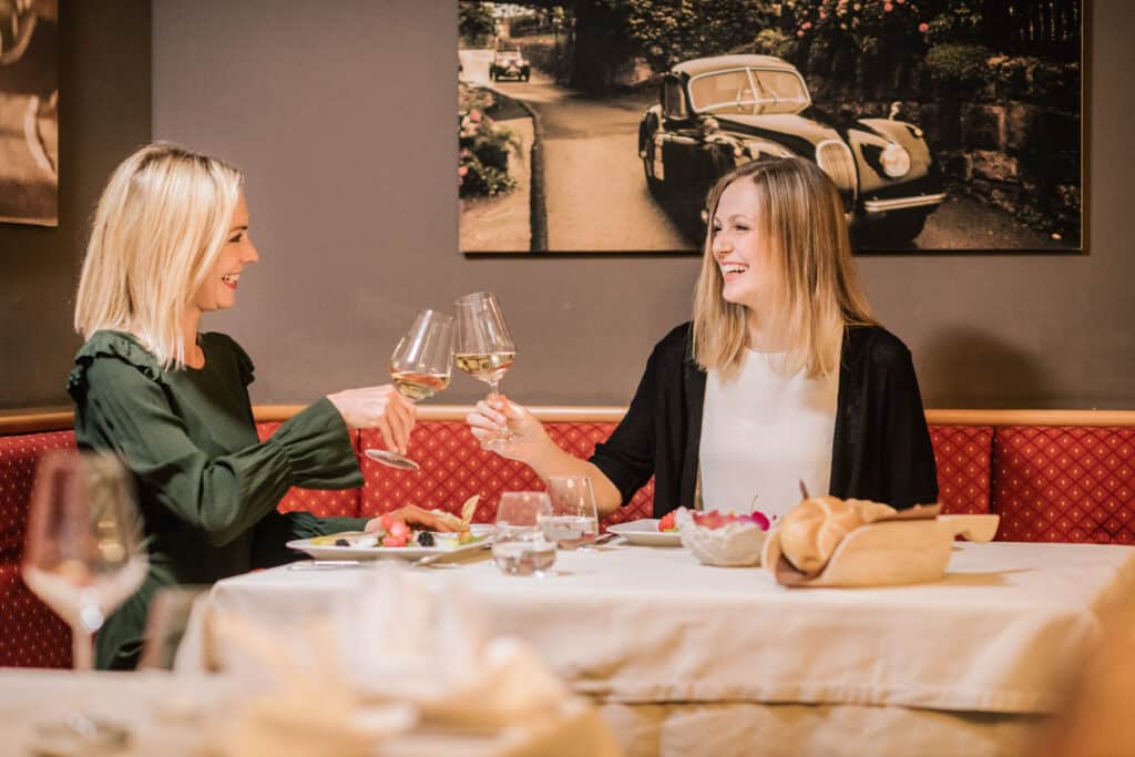 Urlaubsparadies Eggental, Hotel Ganischgerhof in den Dolomiten - Paradiso vacanze Val d'Ega, Hotel Ganischgerhof nelle Dolomiti - Holiday paradise Eggental Valley, Hotel Ganischgerhof in the Dolomites